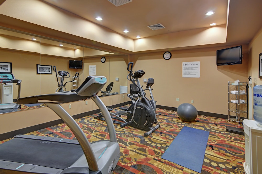 Holiday Inn Express Hotel And Suites Altus 41/69
