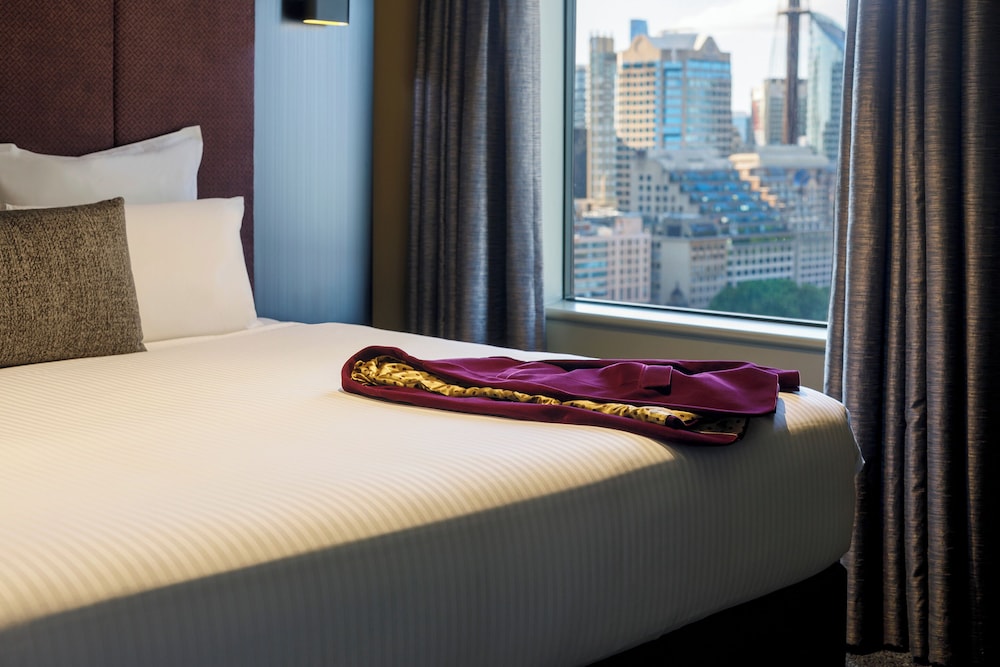 PULLMAN SYDNEY HYDE PARK 9/50