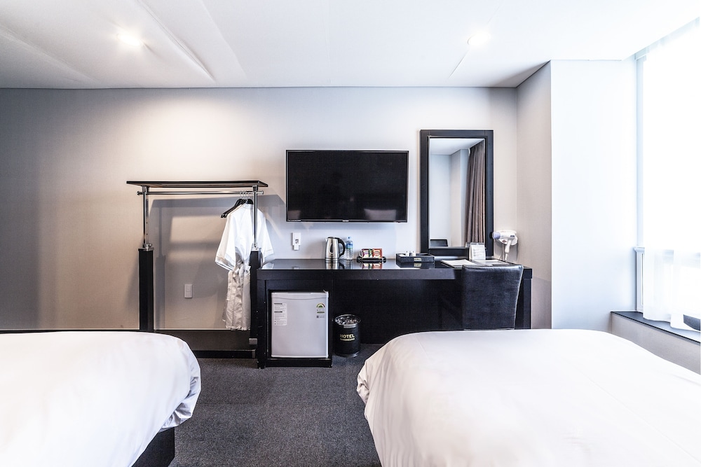 Gangneung Tourist Hotel 17/60