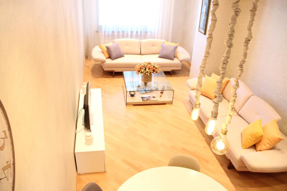 Maxela Apartments 30/50