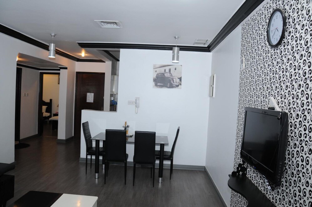 Arinza Tower 41/45