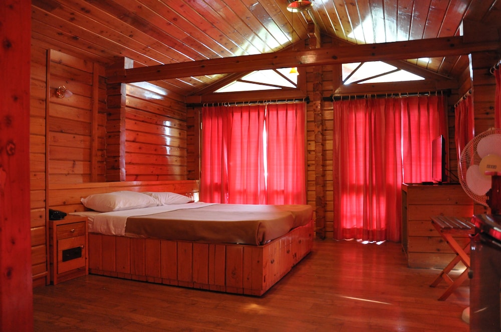 The Chalets Naldehra(Ex WelcomHeritage Chalets Naldehra) 21/50