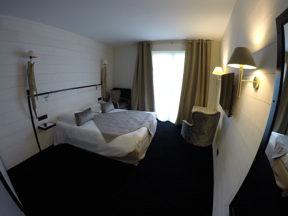 Hotel Les Brises 57/78