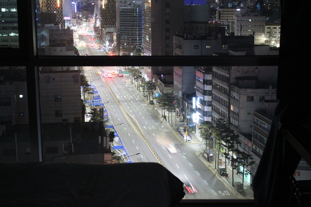 Myeongdong Merlin Hotel 9/65