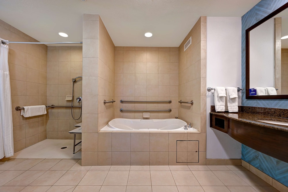 Hilton Garden Inn San Bernardino 23/57