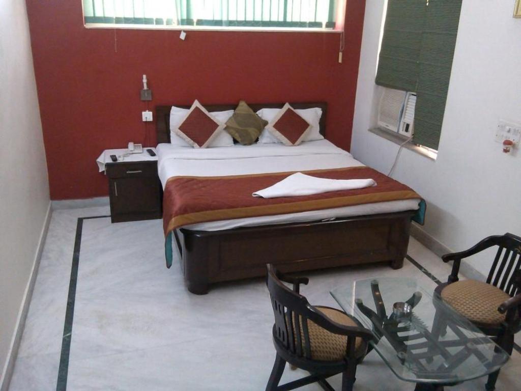 Sands INN Gurgaon 11/24