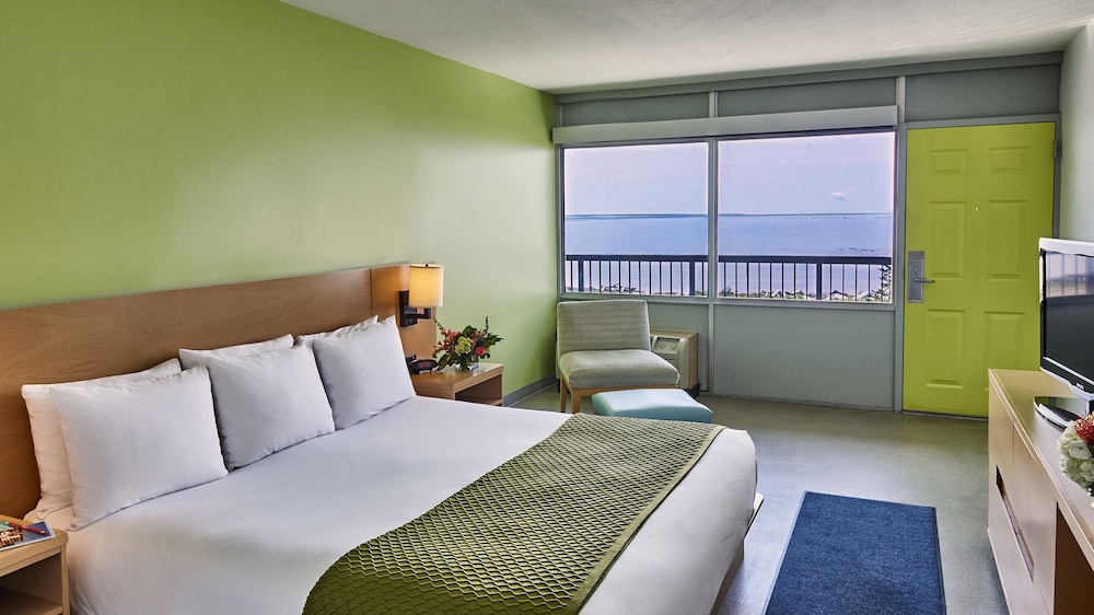 Harbor Hotel Provincetown 4/50