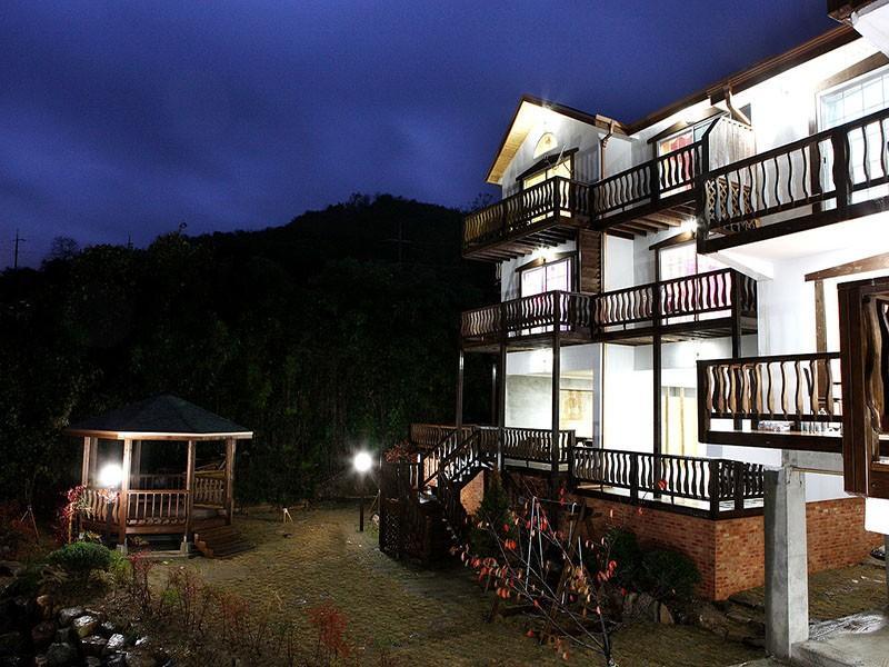 Gyeungju Love Story Pension 6/18