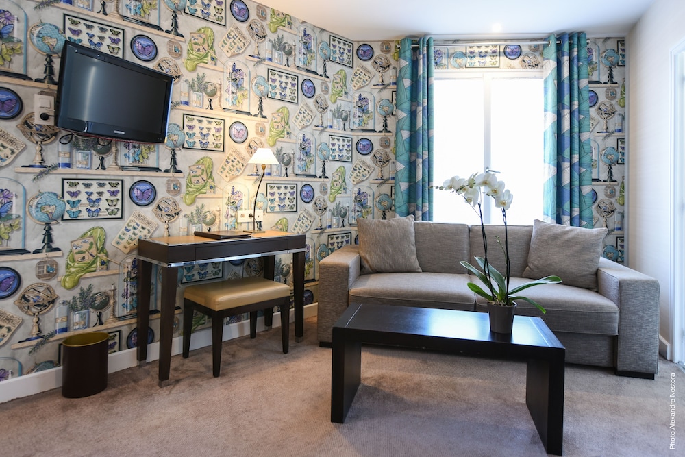 Le 46 Hotel 49/70