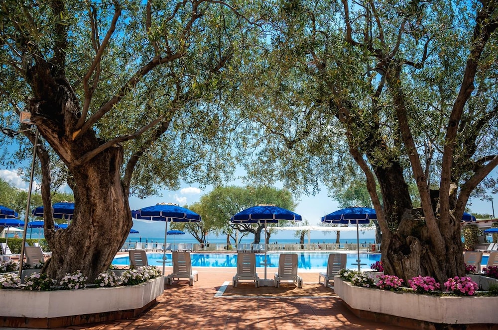 Hotel Torre Oliva 36/48