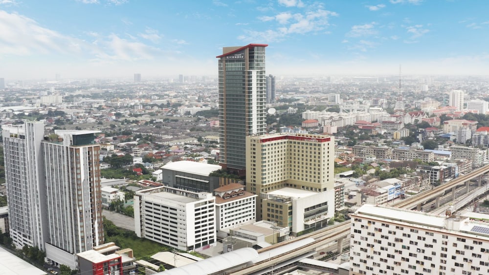 Grand Richmond Stylish Convention Hotel in NONTHABURI