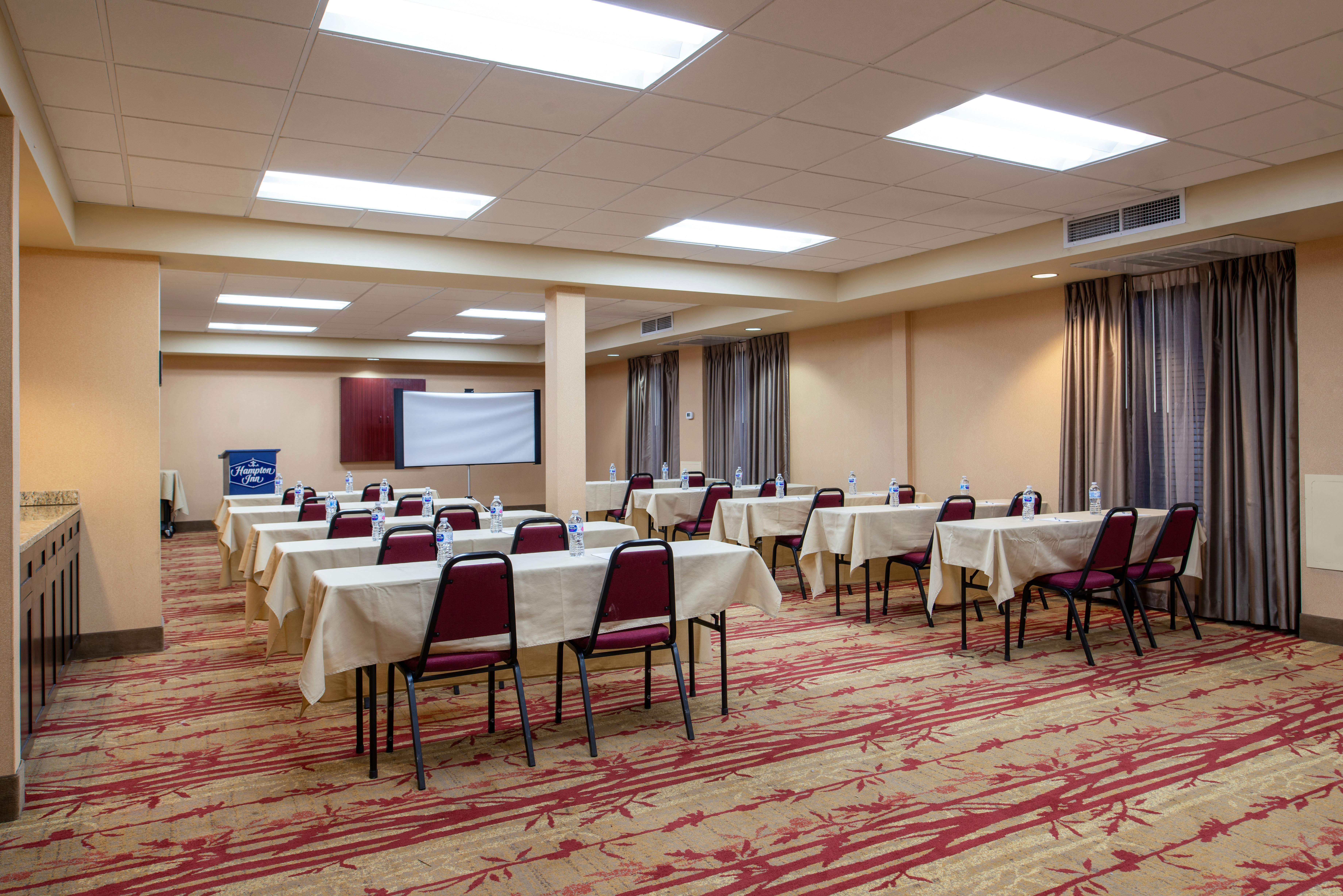 Hampton Inn Albuquerque University Midtown 49/55