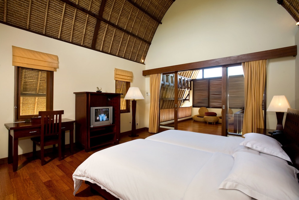 The Mutiara Jimbaran Boutique Villas 35/70