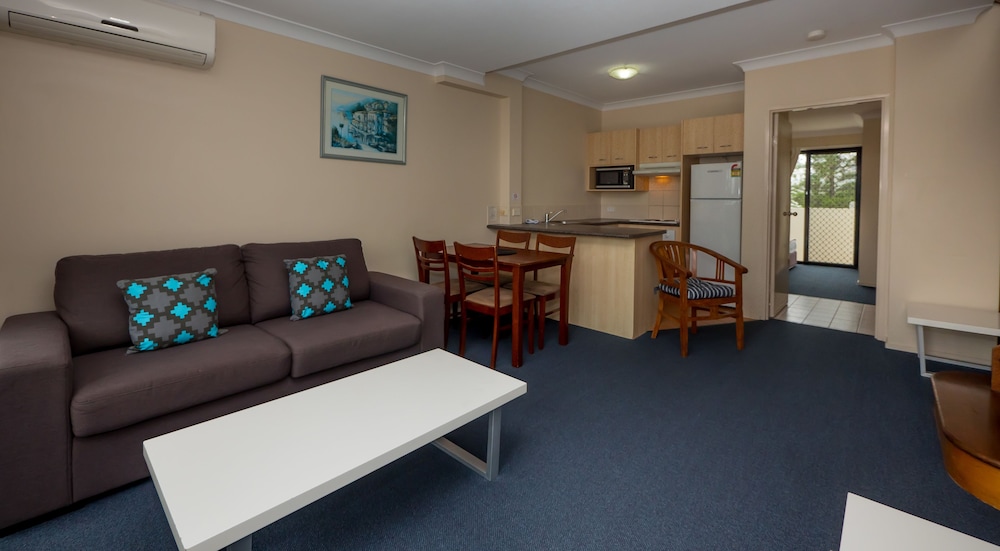 Island Beach Resort 35/73