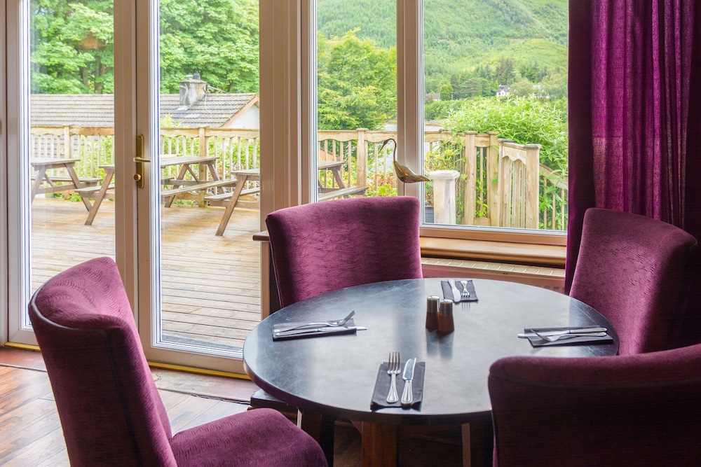 Loch Leven Hotel 31/50