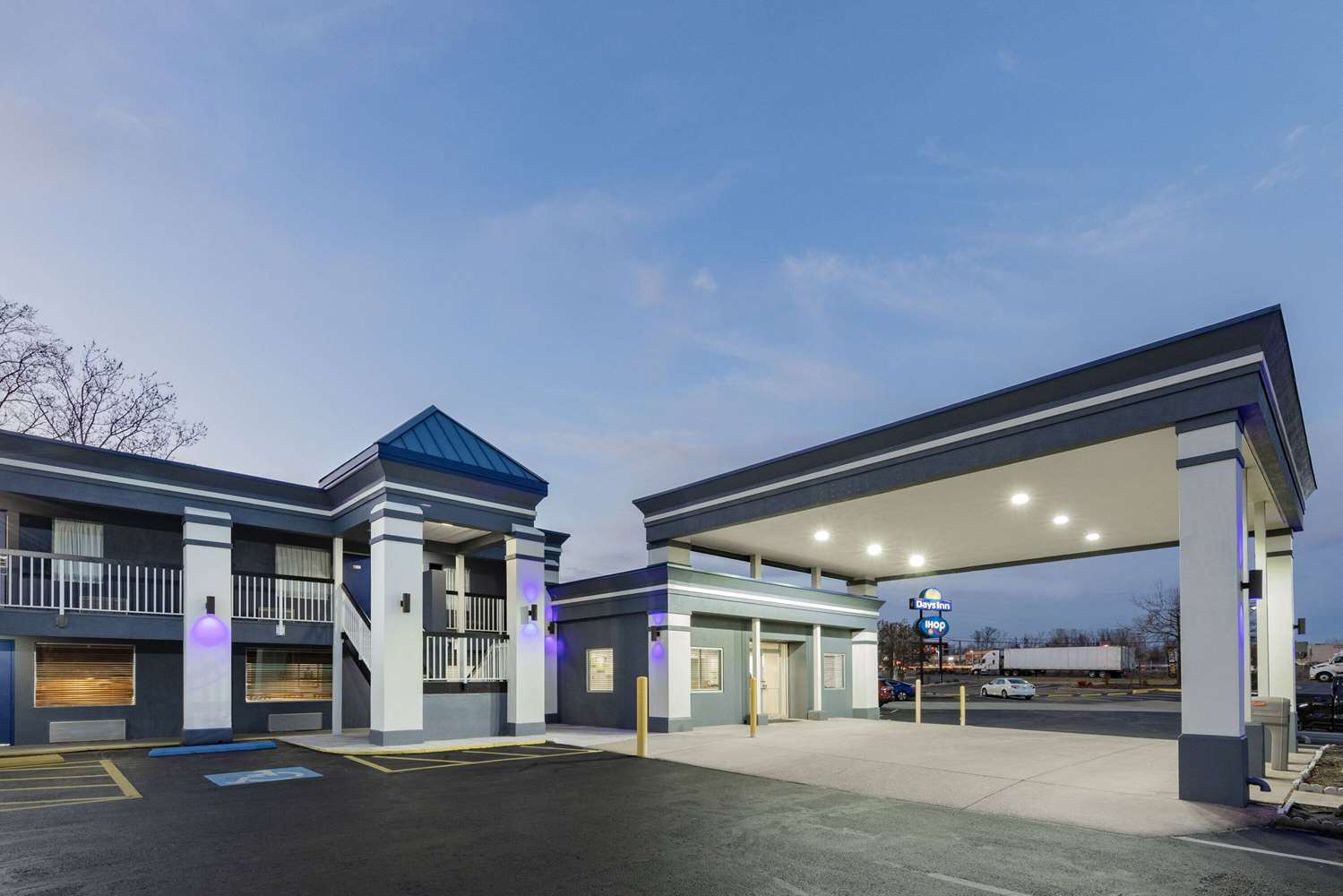 Days Inn By Wyndham Fredericksburg North 5/41