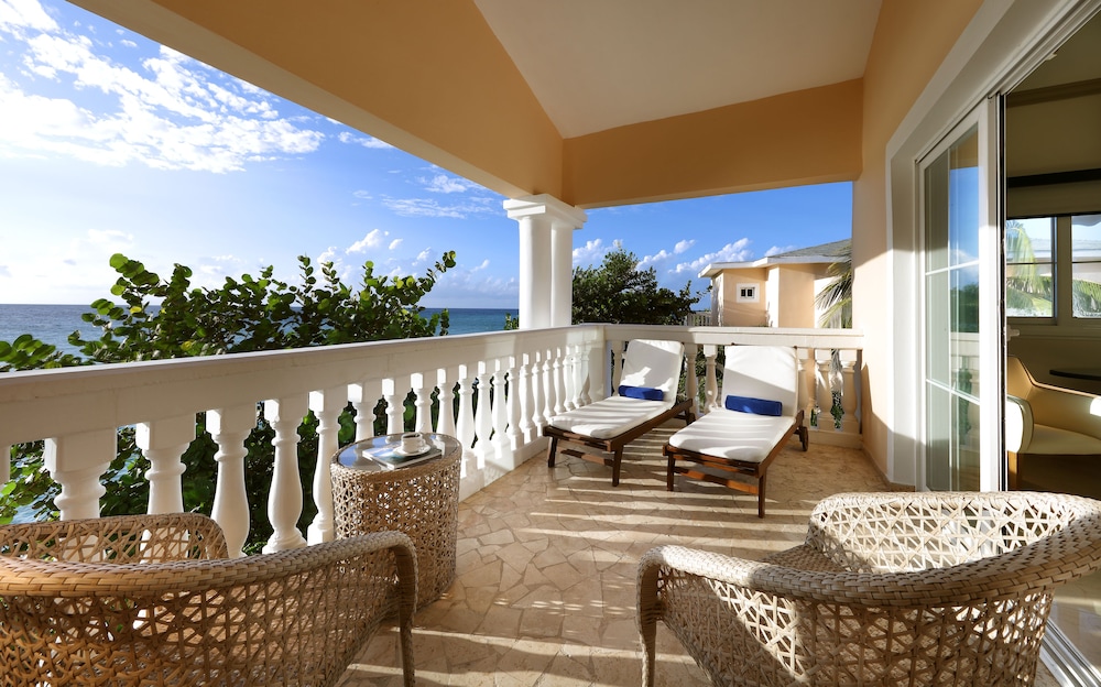 Grand Palladium Lady Hamilton Resort and Spa 27/42