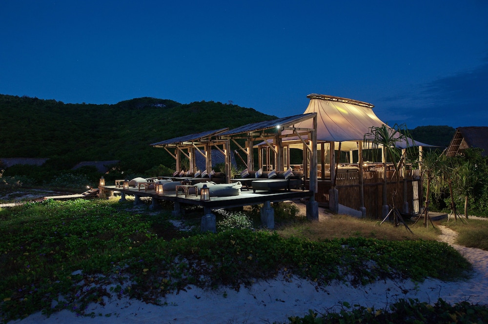 Jeeva Beloam Beach Camp 9/58