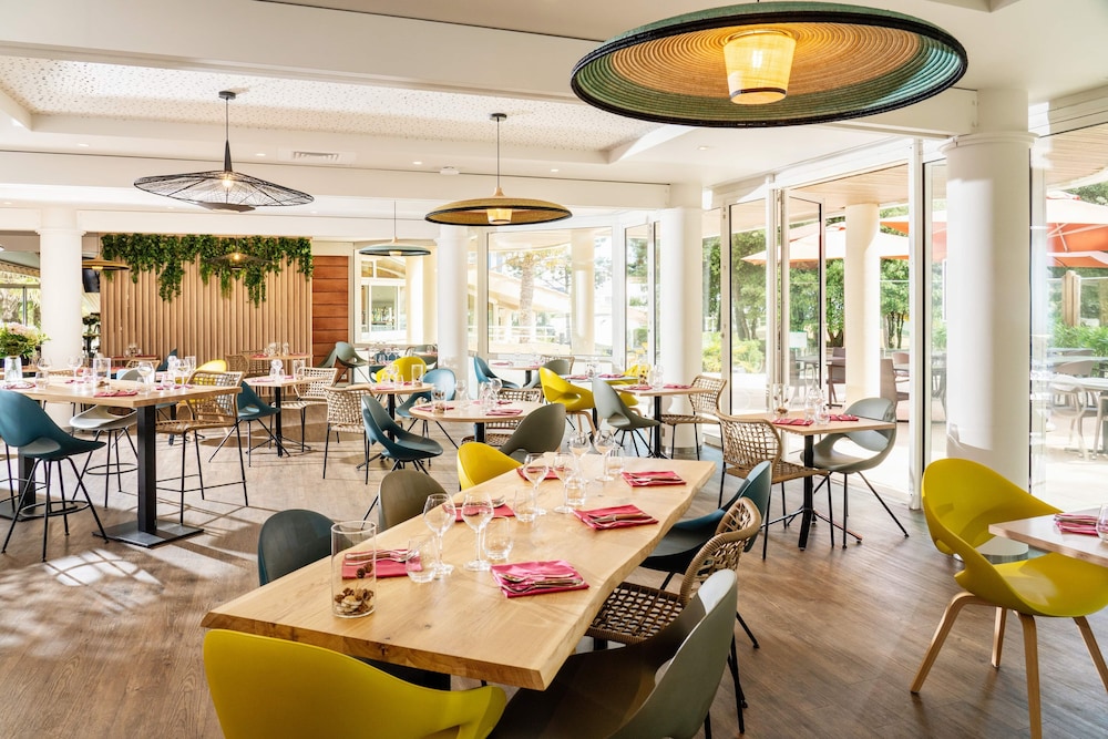 Hotel Valdys Thalasso & Spa - les Pins 32/50