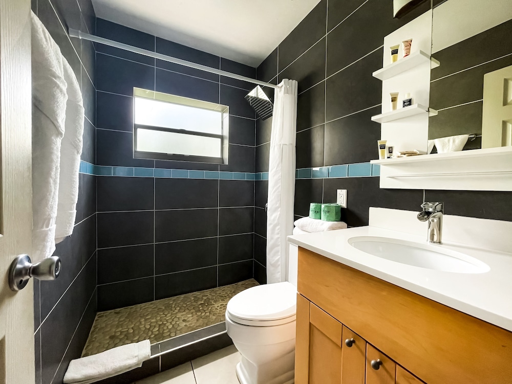 Sun Beach Inn 40/50