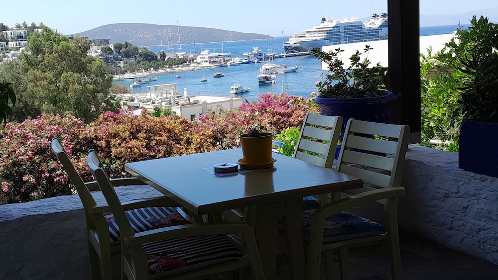 Bodrum Motel 47/54