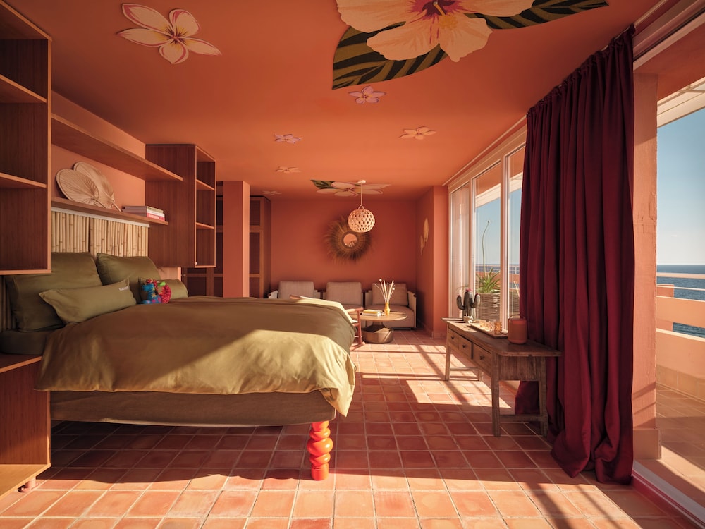 Bikini Island & Mountain Hotel Es Trenc -Adults only- 10/50