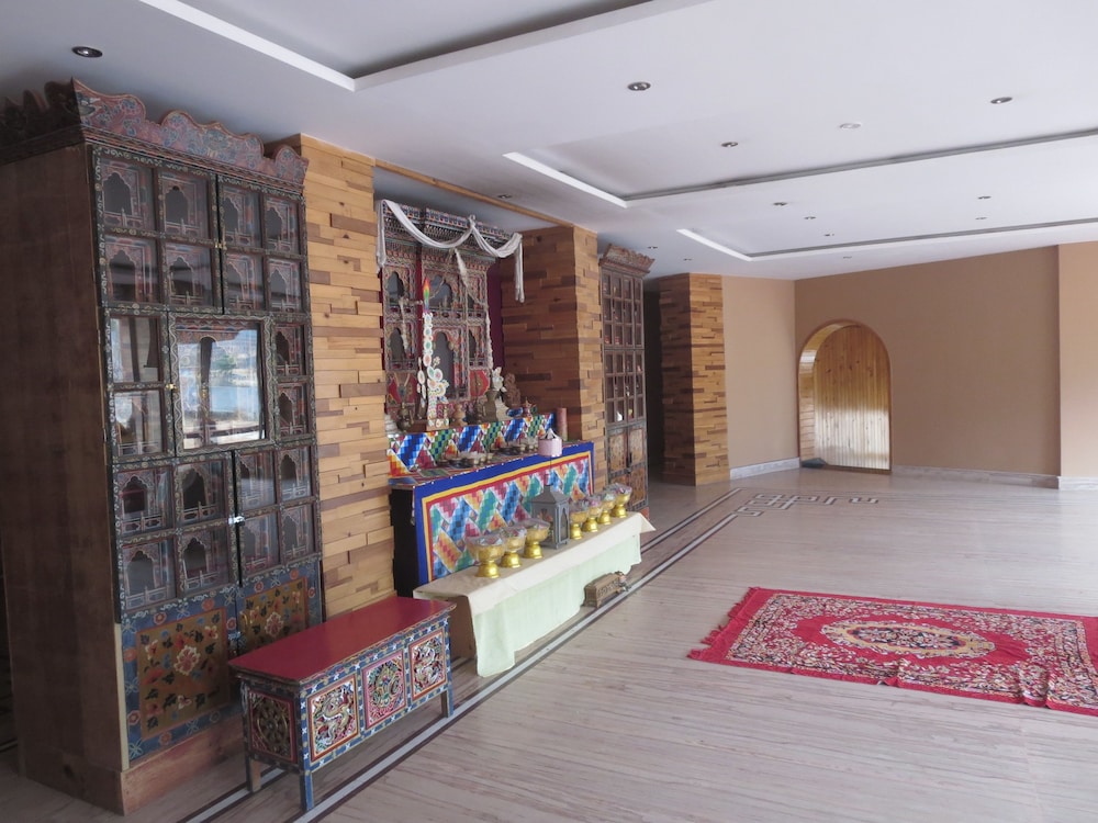UDUMWARA RESORT 20/50