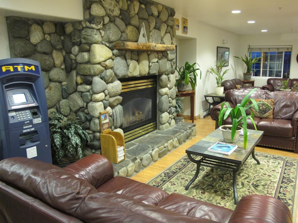 Microtel Inn & Suites By Wyndham Eagle River/Anchorage Are 17/27
