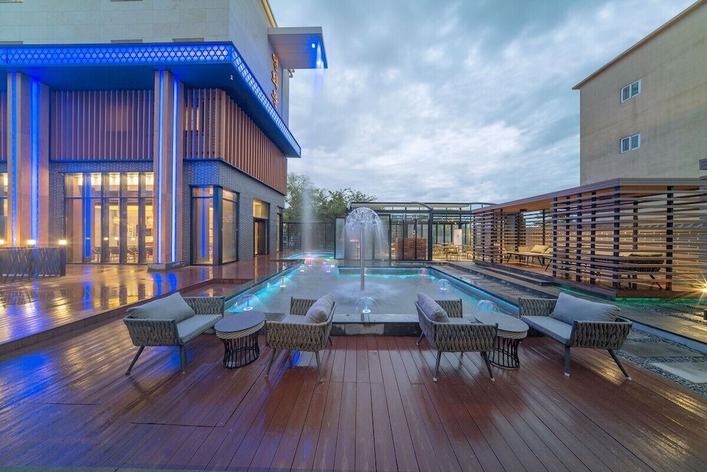 Yeon Hwa Moon Hotel 33/49