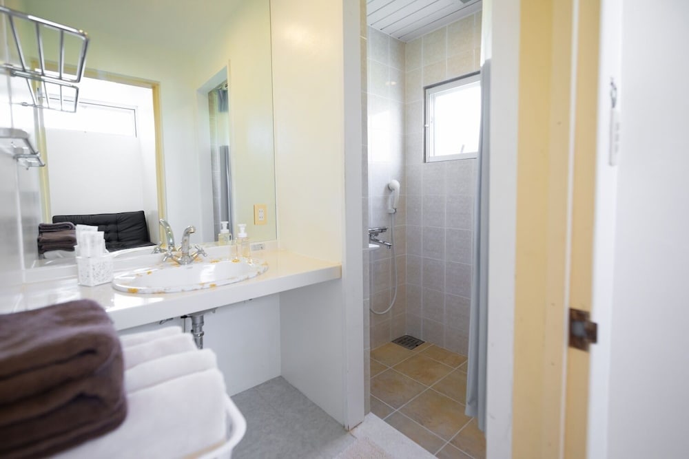 Nirai Beach Villa 18/20