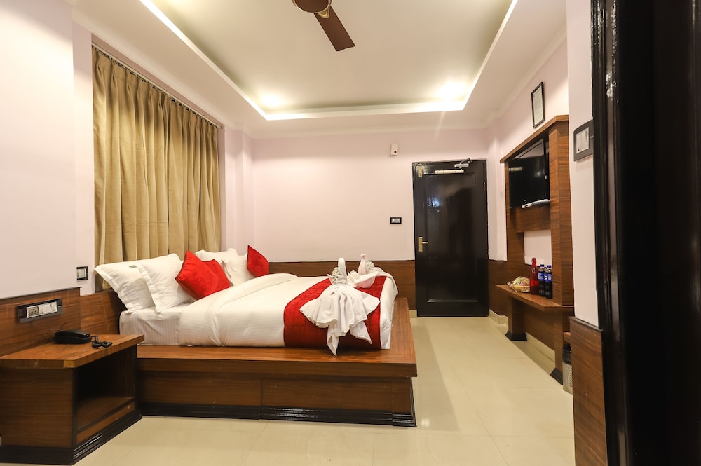 Hotel Holiday Hill 23/57