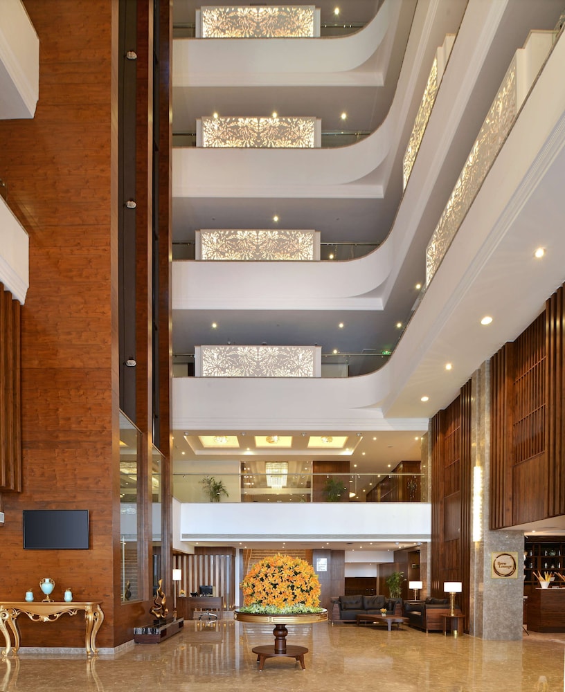 Radisson Chandigarh Zirakpur 9/64