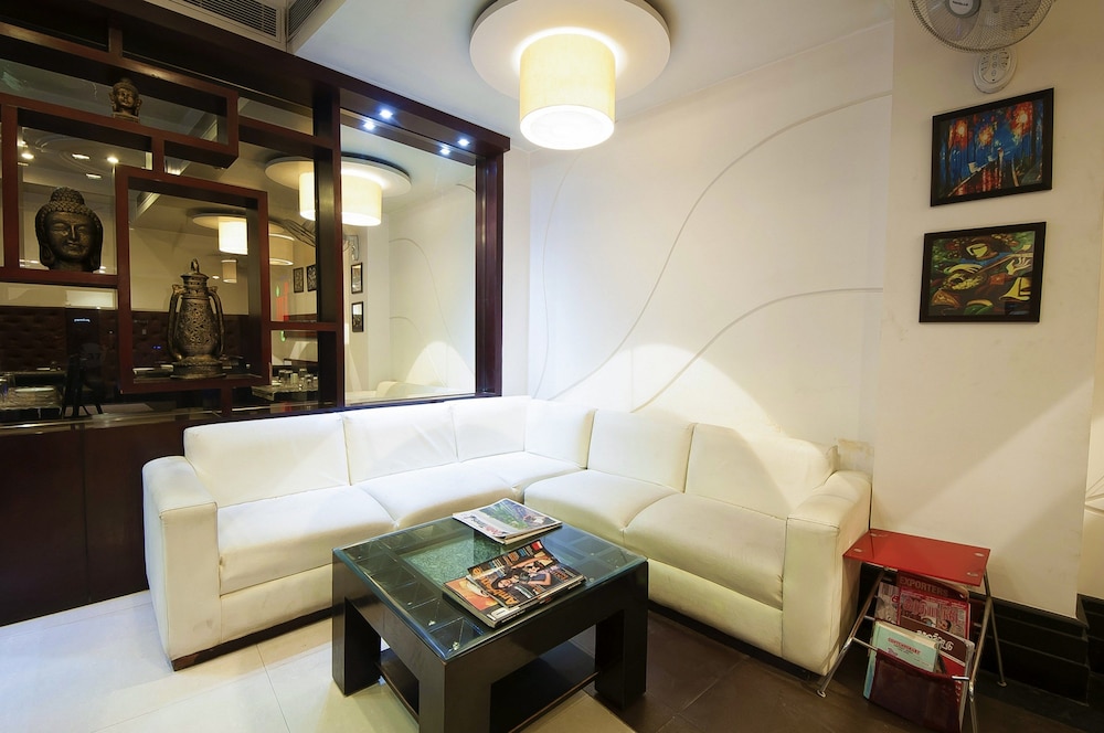 AIRPORT HOTEL DELHI 37 41/64