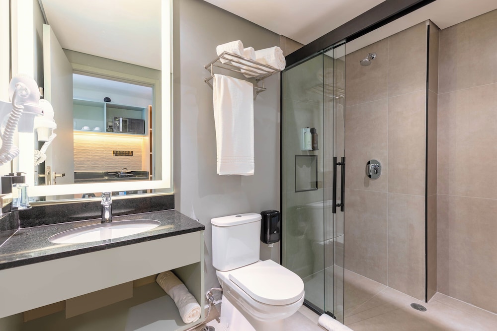 Cozzy Premium Paulista Hotel 69/70
