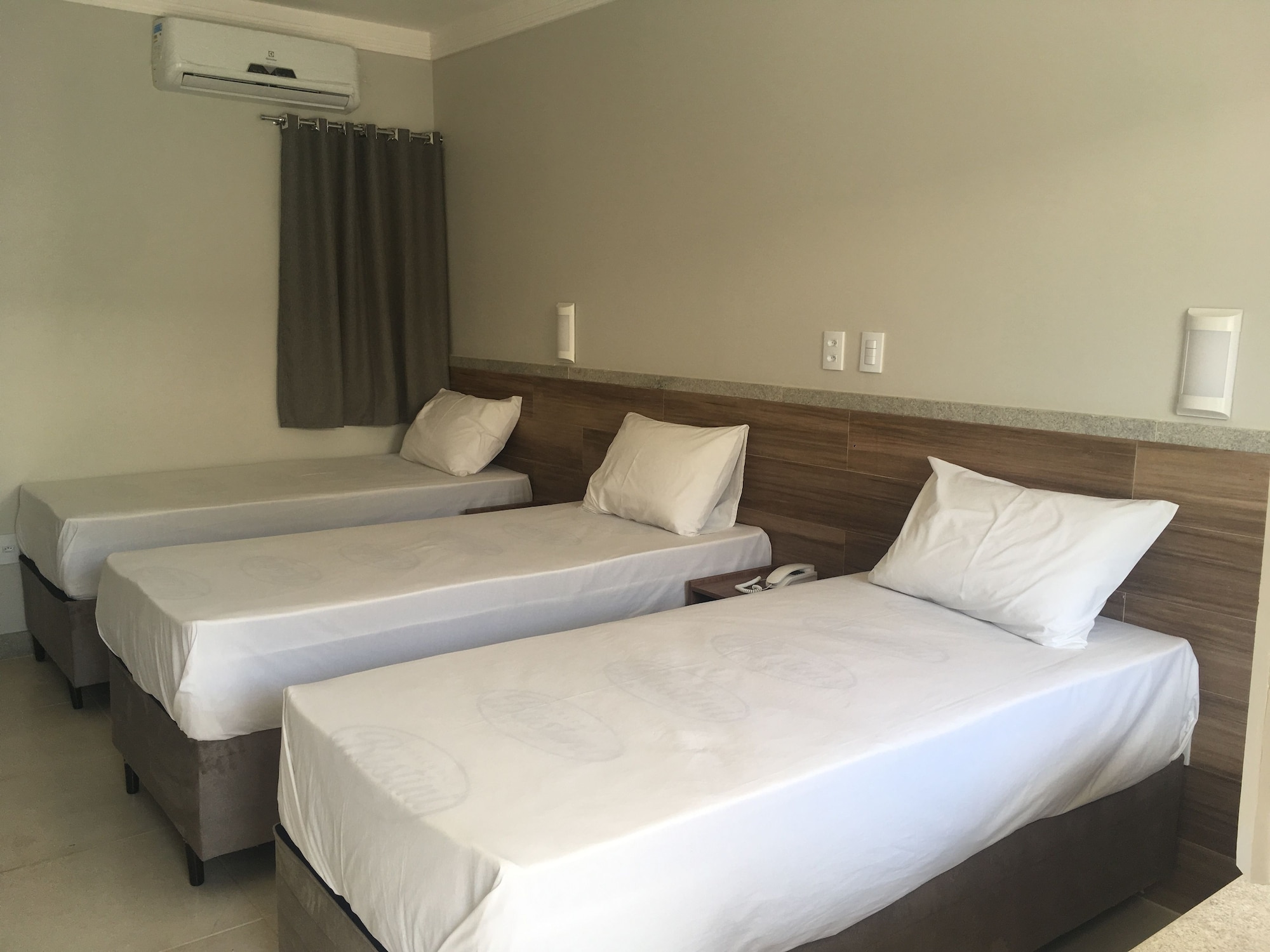Basic, Triple, 1 Queen and 1 Single Bed