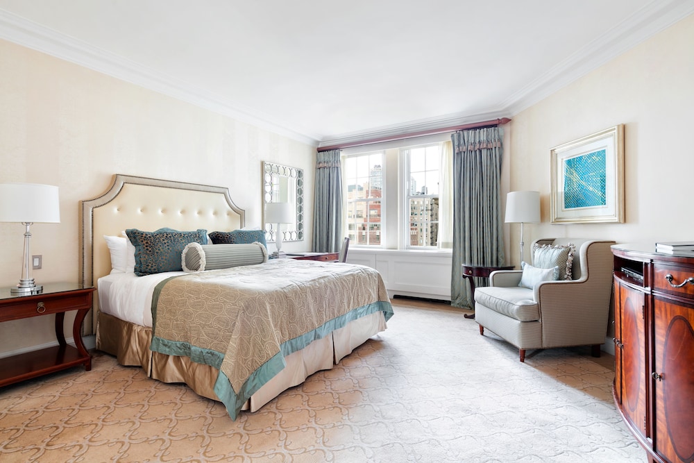 1 BEDROOM, DELUXE, SUITE, KING BED, ACCESSIBLE