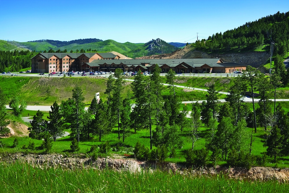 The Lodge At Deadwood Gaming Resort 1/69