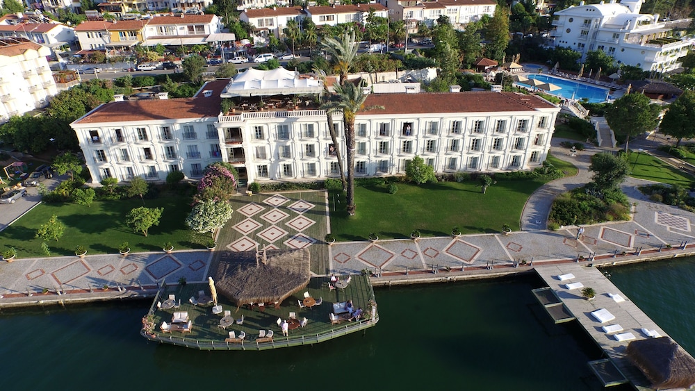 Ece Saray Marina Resort 3/38