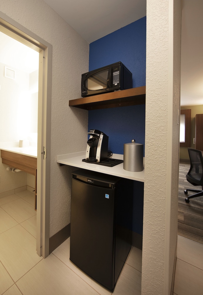 Holiday Inn Express Athens University Area 15/56