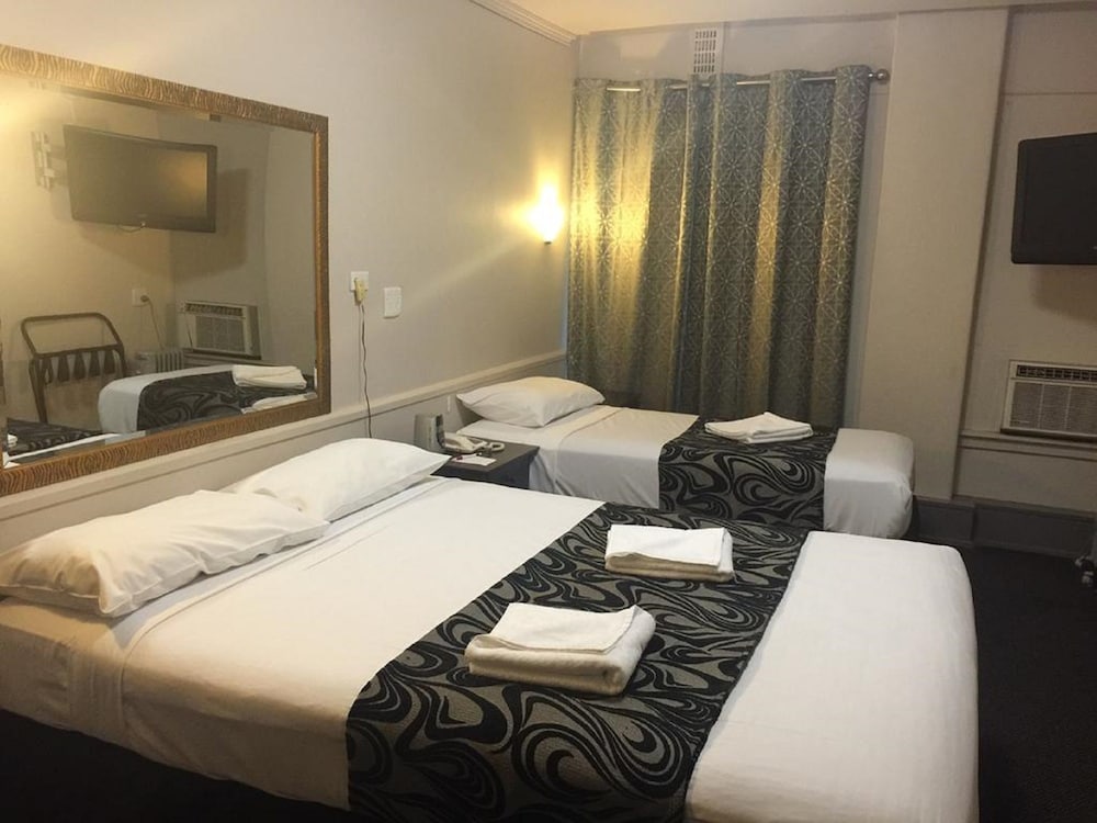 City Square Motel 19/43