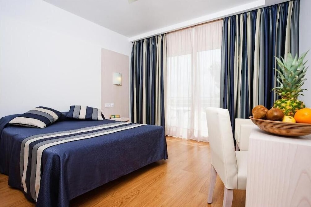 Hotel Spa Sagitario Playa 5/30
