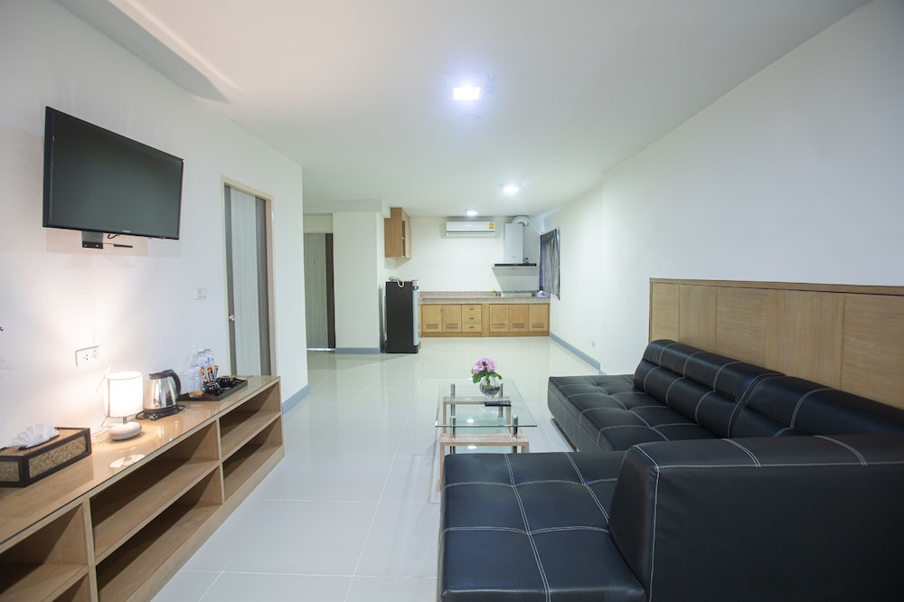The Greenery central suite & hotel 27/50