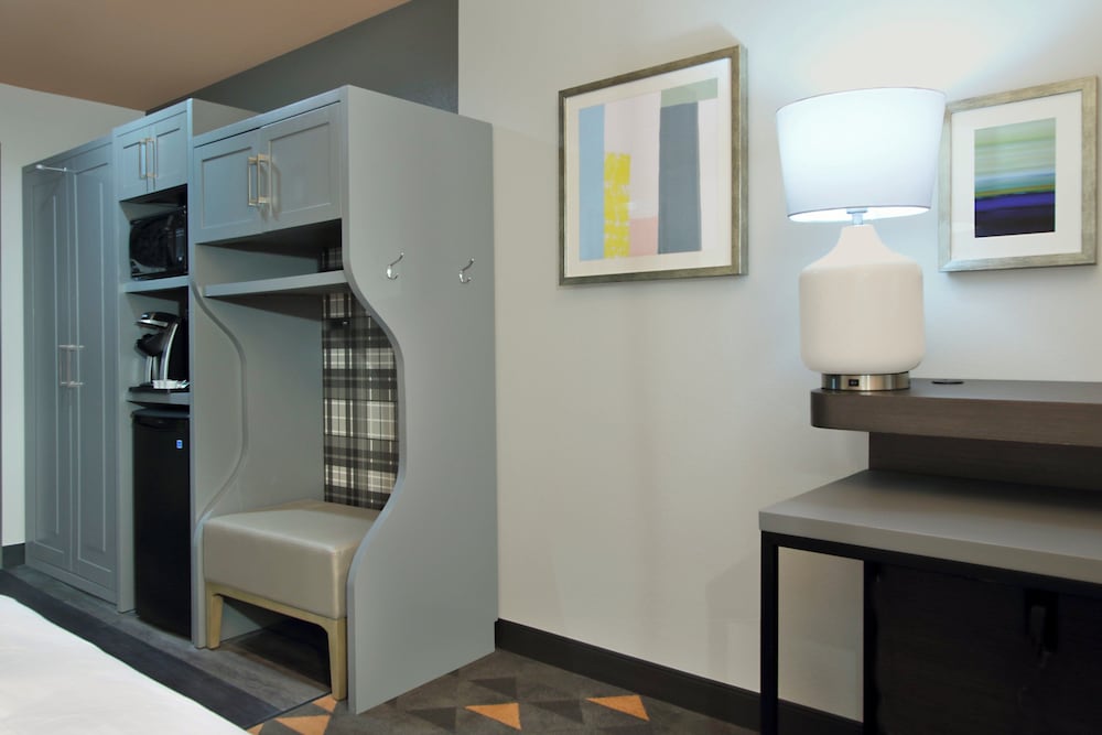 Holiday Inn Hattiesburg - North 73/73
