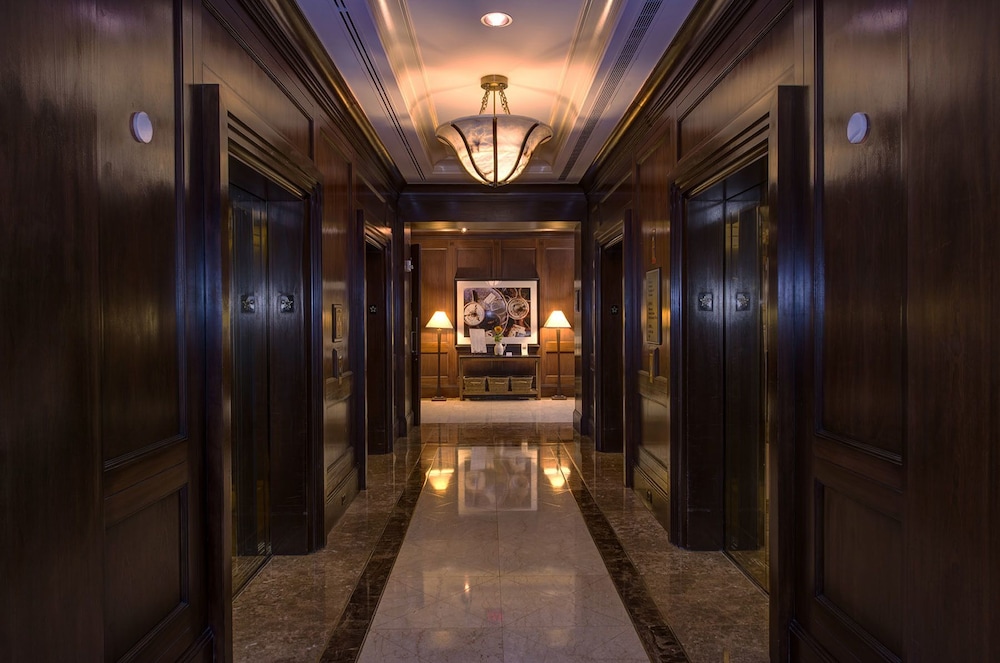 Hyatt Regency Reston 43/83