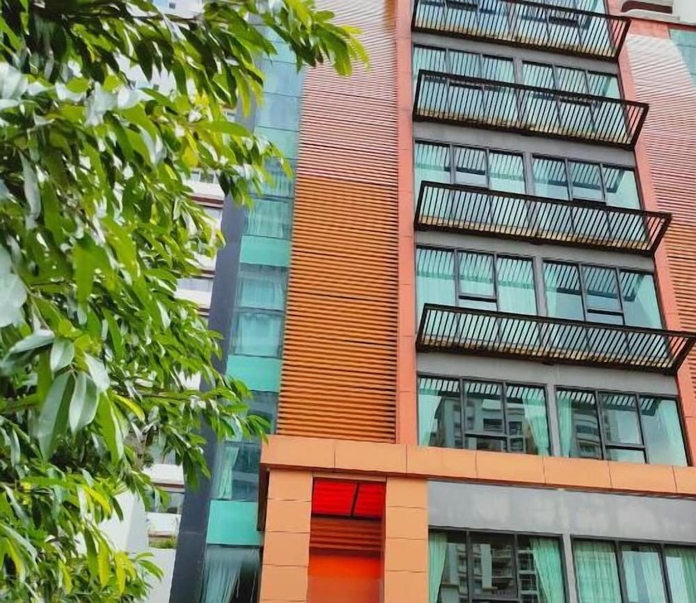 Fusion Suites 4/50