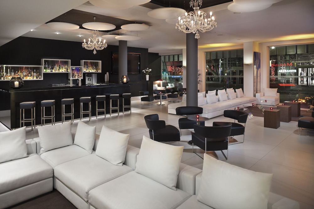 Melia Berlin 44/70