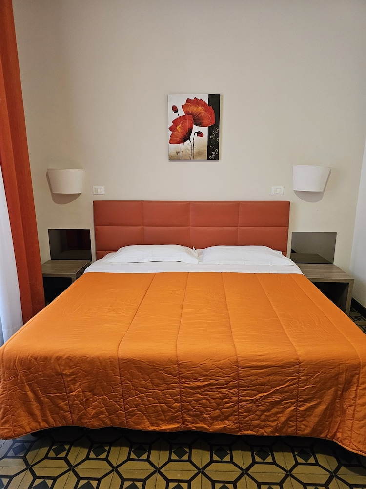 Hotel Etnea 316 10/62