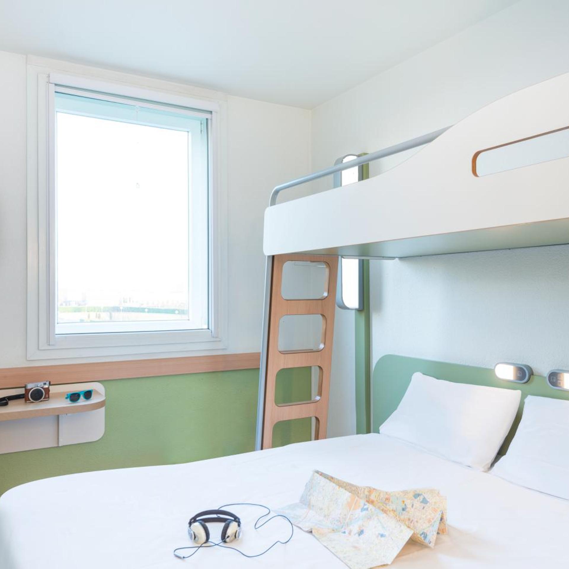 Ibis Budget Salzburg Airport - Self-Check-In 6/29