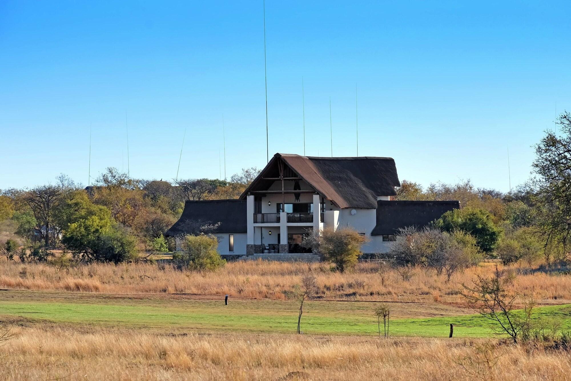 PROTEA ZEBULA LODGE 2/50