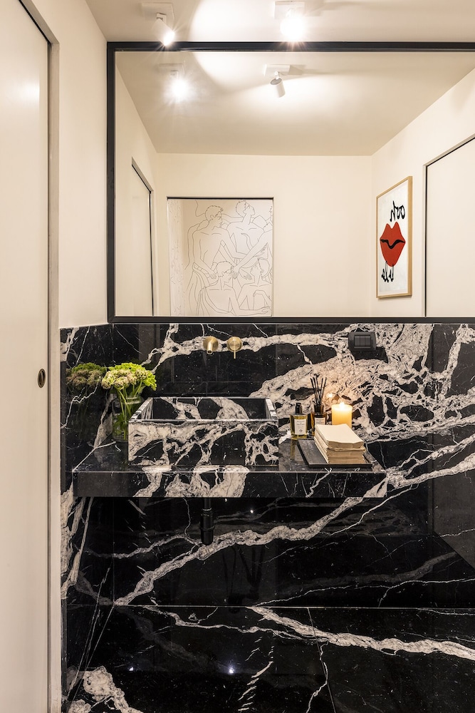 Nerva Boutique Hotel 61/72
